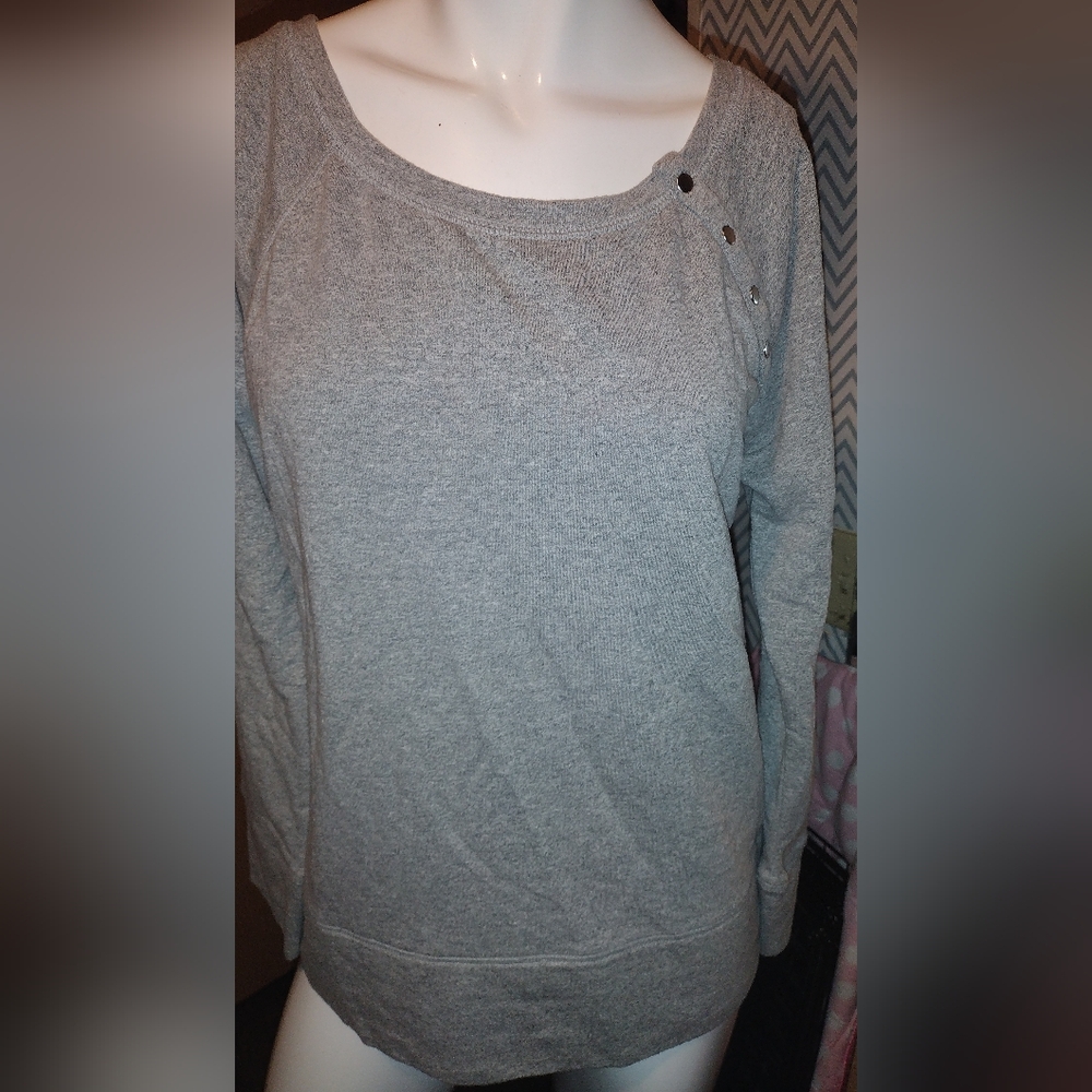 NY&C sweater